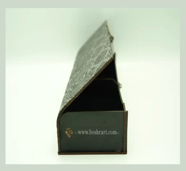 خرید و سفارش جعبه هدیه لوکس چرم پوست ماری با قفل و لولا آنتیک - گالری صنایع دستی بُشرا